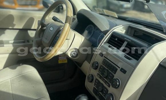 Acheter Occasion Voiture Ford Escape Noir à Dakar, Dakar Acheter Occasion Voiture Ford Escape Noir à Dakar, Dakar