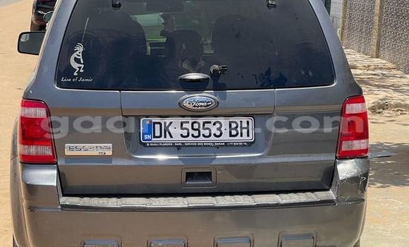 Acheter Occasion Voiture Ford Escape Noir à Dakar, Dakar Acheter Occasion Voiture Ford Escape Noir à Dakar, Dakar