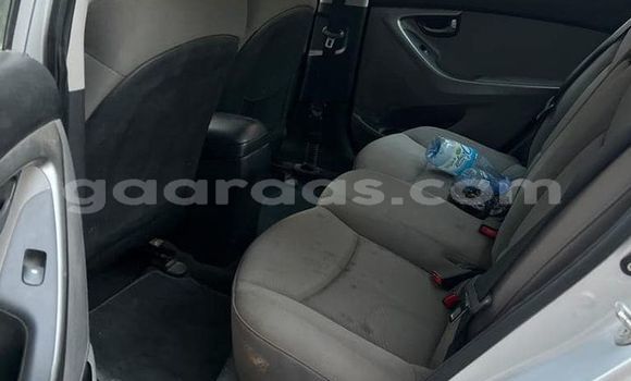 Acheter Occasion Voiture Hyundai Elantra Gris à Dakar, Dakar Acheter Occasion Voiture Hyundai Elantra Gris à Dakar, Dakar