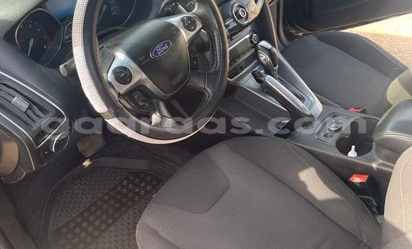 Acheter Occasion Voiture Ford Escape Noir à Dakar, Dakar Acheter Occasion Voiture Ford Escape Noir à Dakar, Dakar