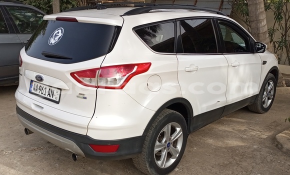 Acheter Occasion Voiture Ford Escape Blanc à Dakar, Dakar