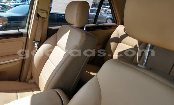 Buy Used Mercedes‒Benz ML–Class White Car in Dakar in Dakar Buy Used Mercedes‒Benz ML–Class White Car in Dakar in Dakar