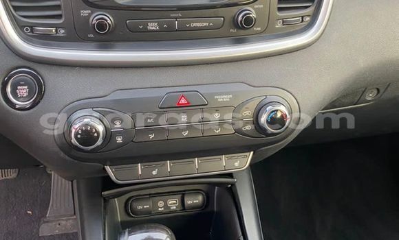 Buy Used Kia Sorento Silver Car in Dakar in Dakar Buy Used Kia Sorento Silver Car in Dakar in Dakar