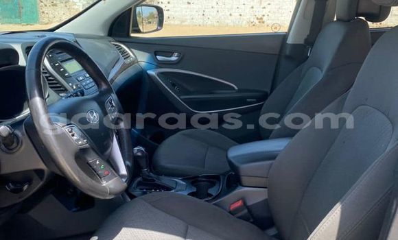 Buy Used Hyundai Santa Fe Black Car in Dakar in Dakar Buy Used Hyundai Santa Fe Black Car in Dakar in Dakar