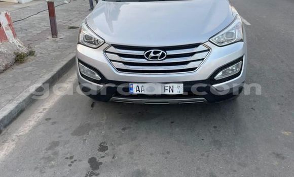 Buy Used Hyundai Santa Fe Silver Car in Dakar in Dakar