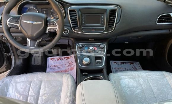 Buy Used Chrysler 200 Silver Car in Dakar in Dakar Buy Used Chrysler 200 Silver Car in Dakar in Dakar