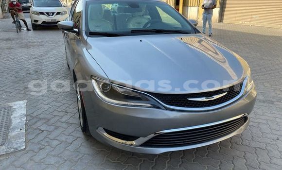 Buy Used Chrysler 200 Silver Car in Dakar in Dakar Buy Used Chrysler 200 Silver Car in Dakar in Dakar