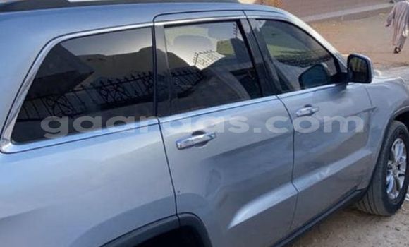 Buy Used Jeep Grand Cherokee Silver Car in Dakar in Dakar Buy Used Jeep Grand Cherokee Silver Car in Dakar in Dakar