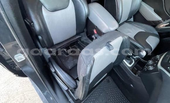 Buy Used Jeep Cherokee Black Car in Dakar in Dakar Buy Used Jeep Cherokee Black Car in Dakar in Dakar