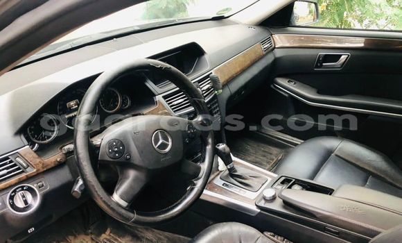 Buy Used Mercedes‒Benz E–Class Black Car in Dakar in Dakar Buy Used Mercedes‒Benz E–Class Black Car in Dakar in Dakar