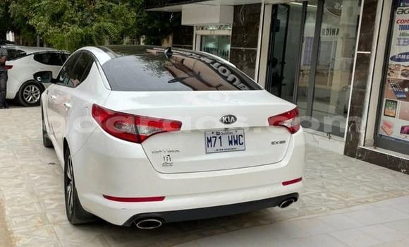 Buy Used Kia Optima White Car in Dakar in Dakar Buy Used Kia Optima White Car in Dakar in Dakar