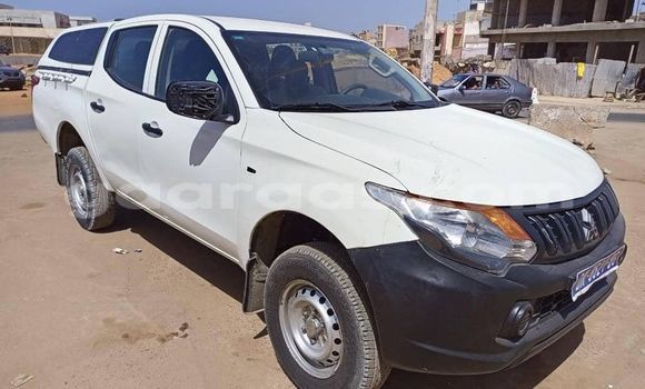 Acheter Occasion Voiture Mitsubishi L200 Blanc à Dakar, Dakar