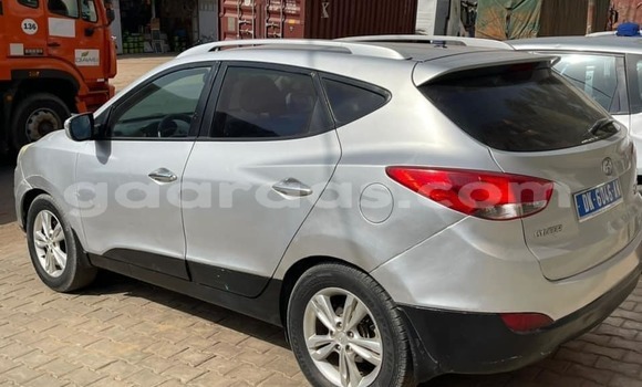Buy Used Hyundai ix35 Silver Car in Dakar in Dakar Buy Used Hyundai ix35 Silver Car in Dakar in Dakar