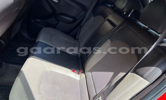 Buy Used Hyundai Tucson Red Car in Dakar in Dakar Buy Used Hyundai Tucson Red Car in Dakar in Dakar