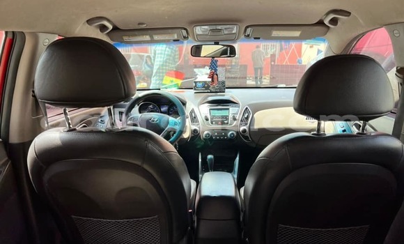 Buy Used Hyundai Tucson Red Car in Dakar in Dakar Buy Used Hyundai Tucson Red Car in Dakar in Dakar