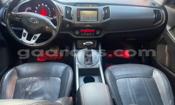 Buy Used Kia Sportage Red Car in Dakar in Dakar Buy Used Kia Sportage Red Car in Dakar in Dakar