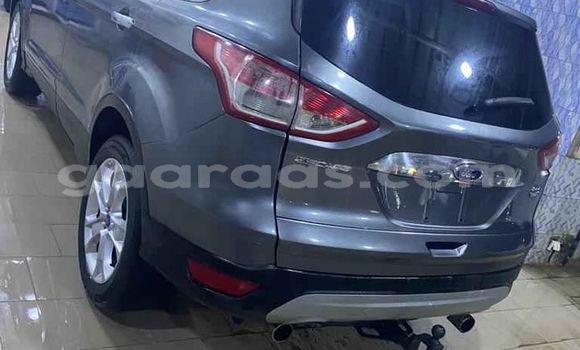 Dieundeu Occasion Ford Escape Blue Auto in Dakar in Dakar Dieundeu Occasion Ford Escape Blue Auto in Dakar in Dakar