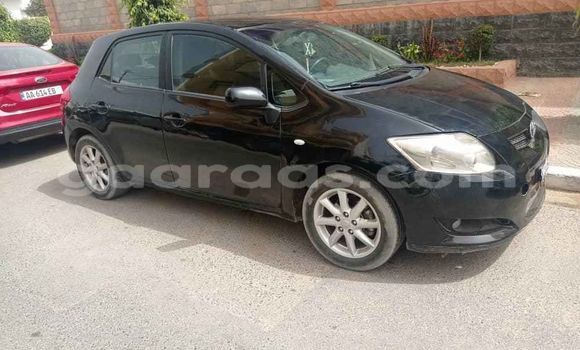 Buy Used Toyota Auris Black Car in Dakar in Dakar