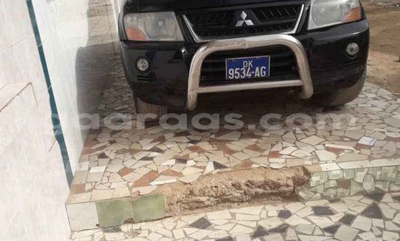 Dieundeu Occasion Mitsubishi Montero Black Auto in Dakar in Dakar