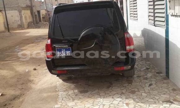 Dieundeu Occasion Mitsubishi Montero Black Auto in Dakar in Dakar Dieundeu Occasion Mitsubishi Montero Black Auto in Dakar in Dakar