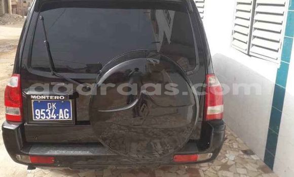 Dieundeu Occasion Mitsubishi Montero Black Auto in Dakar in Dakar Dieundeu Occasion Mitsubishi Montero Black Auto in Dakar in Dakar