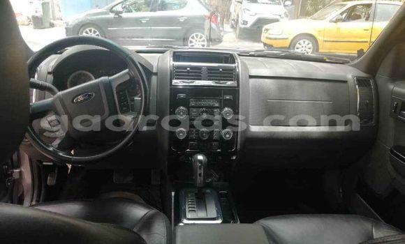 Acheter Occasion Voiture Ford Escape Noir à Dakar, Dakar Acheter Occasion Voiture Ford Escape Noir à Dakar, Dakar