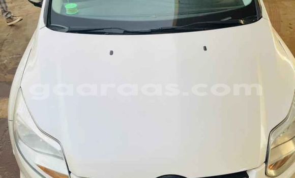 Acheter Occasion Voiture Ford Focus Blanc à Dakar, Dakar Acheter Occasion Voiture Ford Focus Blanc à Dakar, Dakar