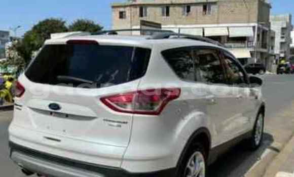 Dieundeu Occasion Ford Escape White Auto in Dakar in Dakar Dieundeu Occasion Ford Escape White Auto in Dakar in Dakar