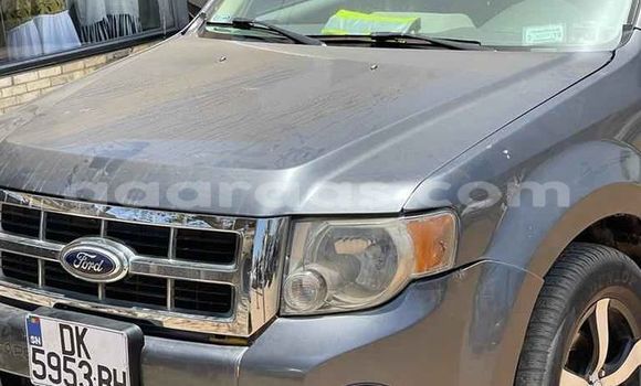 Dieundeu Occasion Ford Escape Blue Auto in Dakar in Dakar Dieundeu Occasion Ford Escape Blue Auto in Dakar in Dakar