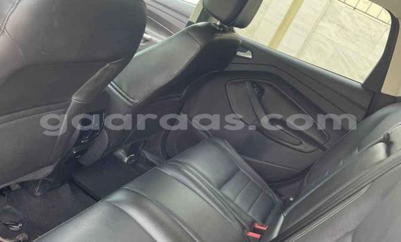 Acheter Occasion Voiture Ford Escape Rouge à Dakar, Dakar Acheter Occasion Voiture Ford Escape Rouge à Dakar, Dakar