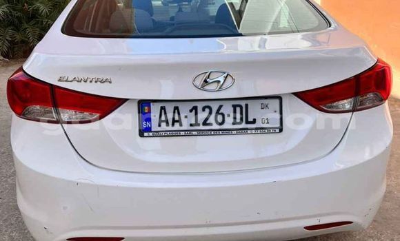 Acheter Occasion Voiture Hyundai Elantra Blanc à Dakar, Dakar Acheter Occasion Voiture Hyundai Elantra Blanc à Dakar, Dakar