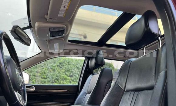 Dieundeu Occasion Jeep Grand Cherokee Red Auto in Dakar in Dakar Dieundeu Occasion Jeep Grand Cherokee Red Auto in Dakar in Dakar