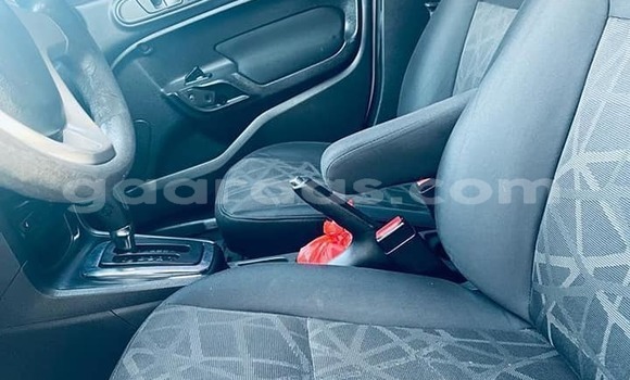 Buy Used Ford Fiesta White Car in Dakar in Dakar Buy Used Ford Fiesta White Car in Dakar in Dakar