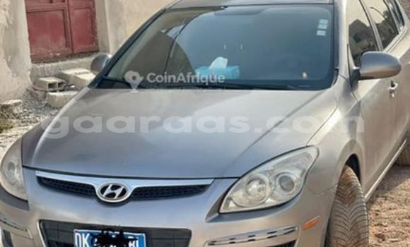 Buy Used Hyundai Elantra Silver Car in Dakar in Dakar Buy Used Hyundai Elantra Silver Car in Dakar in Dakar