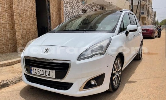 Dieundeu Occasion Peugeot 5008 White Auto in Dakar in Dakar Dieundeu Occasion Peugeot 5008 White Auto in Dakar in Dakar