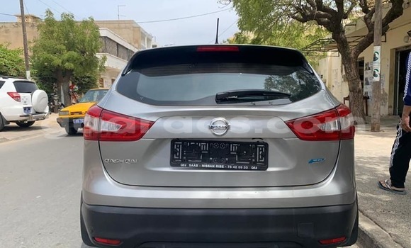 Dieundeu Occasion Nissan Qashqai Silver Auto in Dakar in Dakar Dieundeu Occasion Nissan Qashqai Silver Auto in Dakar in Dakar