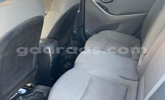 Dieundeu Occasion Hyundai Elantra White Auto in Dakar in Dakar Dieundeu Occasion Hyundai Elantra White Auto in Dakar in Dakar