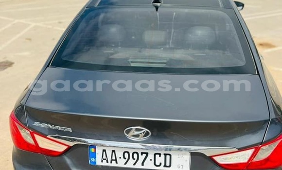 Dieundeu Occasion Hyundai Sonata Blue Auto in Dakar in Dakar Dieundeu Occasion Hyundai Sonata Blue Auto in Dakar in Dakar