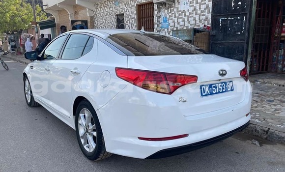 Dieundeu Occasion Kia K5 White Auto in Dakar in Dakar Dieundeu Occasion Kia K5 White Auto in Dakar in Dakar