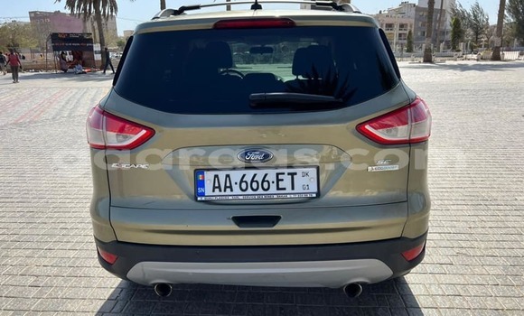 Dieundeu Occasion Ford Escape Green Auto in Dakar in Dakar Dieundeu Occasion Ford Escape Green Auto in Dakar in Dakar