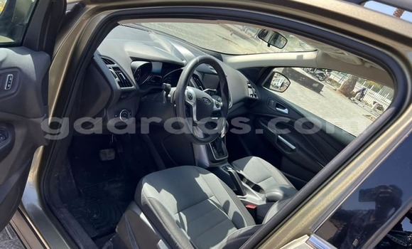 Dieundeu Occasion Ford Escape Green Auto in Dakar in Dakar Dieundeu Occasion Ford Escape Green Auto in Dakar in Dakar