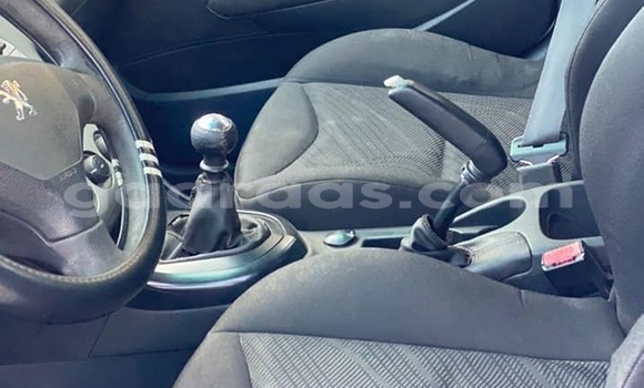 Dieundeu Occasion Peugeot 308 White Auto in Dakar in Dakar Dieundeu Occasion Peugeot 308 White Auto in Dakar in Dakar