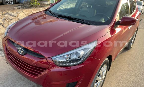Buy Used Hyundai Tucson Red Car in Dakar in Dakar Buy Used Hyundai Tucson Red Car in Dakar in Dakar
