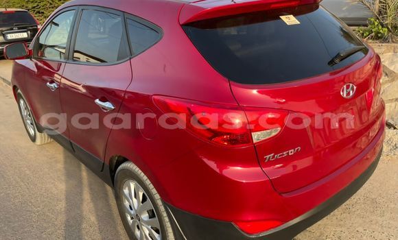 Buy Used Hyundai Tucson Red Car in Dakar in Dakar Buy Used Hyundai Tucson Red Car in Dakar in Dakar