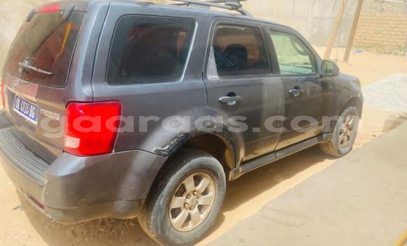 Buy Used Mazda Tribute Black Car in Dakar in Dakar