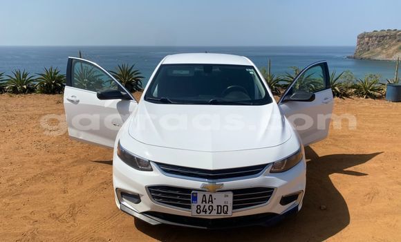 Acheter Occasion Voiture Chevrolet Malibu Blanc à Dakar, Dakar Acheter Occasion Voiture Chevrolet Malibu Blanc à Dakar, Dakar