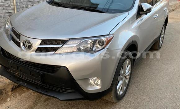 Dieundeu Occasion Toyota RAV4 Silver Auto in Dakar in Dakar Dieundeu Occasion Toyota RAV4 Silver Auto in Dakar in Dakar