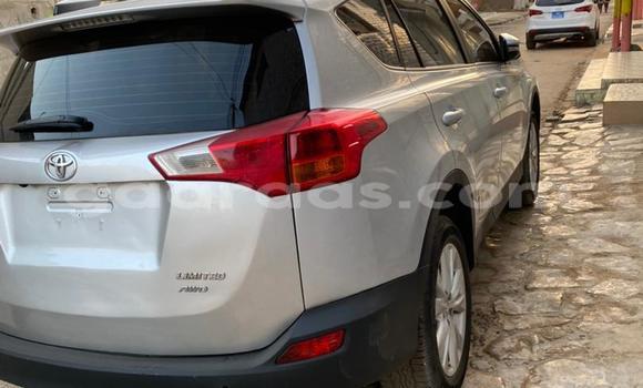 Dieundeu Occasion Toyota RAV4 Silver Auto in Dakar in Dakar Dieundeu Occasion Toyota RAV4 Silver Auto in Dakar in Dakar