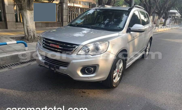 Dieundeu Occasion Haval H6 Silver Auto in Bambey in Diourbel Dieundeu Occasion Haval H6 Silver Auto in Bambey in Diourbel