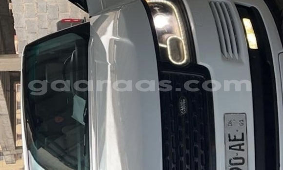 Buy Used Land Rover Range Rover Vogue White Car in Dakar in Dakar Buy Used Land Rover Range Rover Vogue White Car in Dakar in Dakar